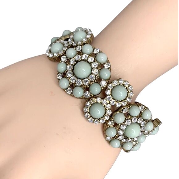 VTG Light Gray Flower Bracelet 6.5" Stretch Icy Rhinestone Formal Cottagecore - Picture 2 of 6